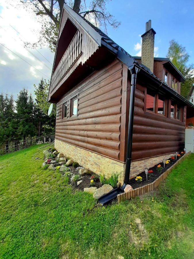 Andrea- neakceptujeme mladé partie Villa Terchová Exterior foto